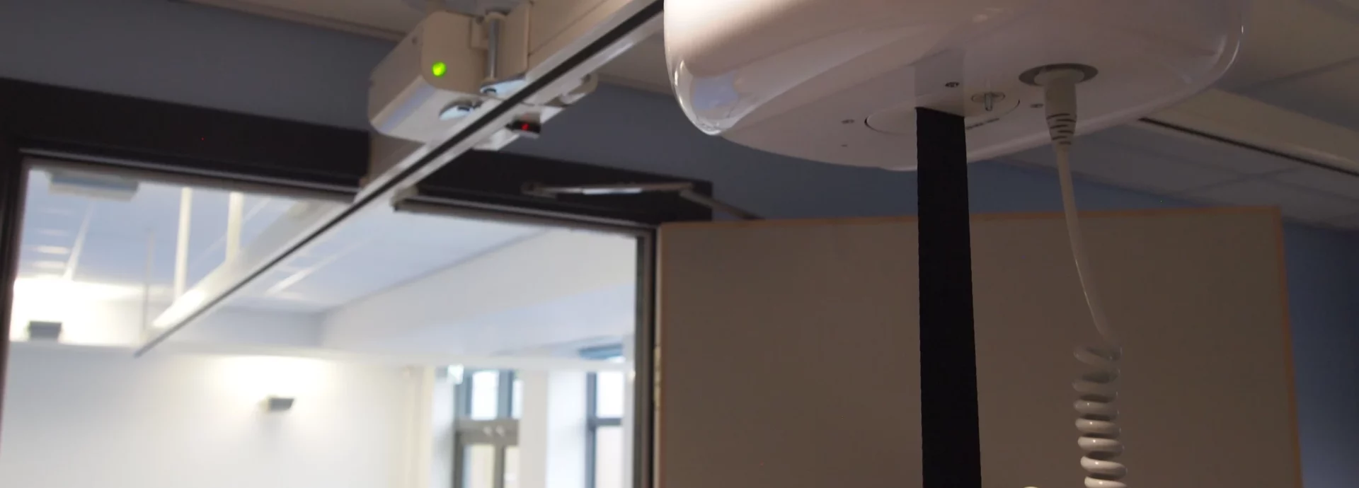 What you need to know about patient lifting hoist regulations in the UK